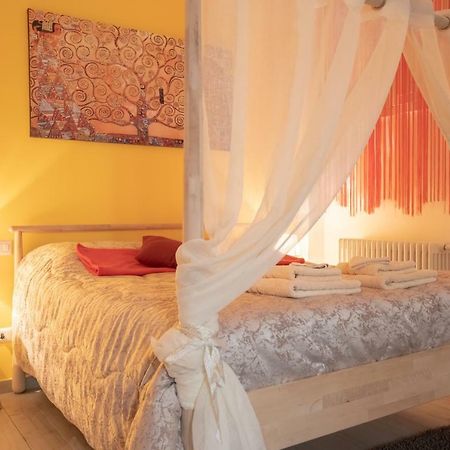 Arpa Apartments Bologna Center ภายนอก รูปภาพ
