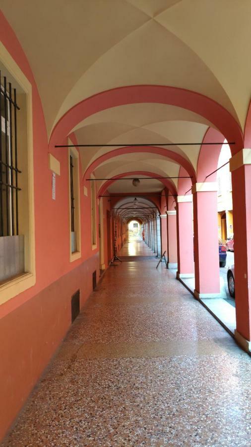 Arpa Apartments Bologna Center ภายนอก รูปภาพ
